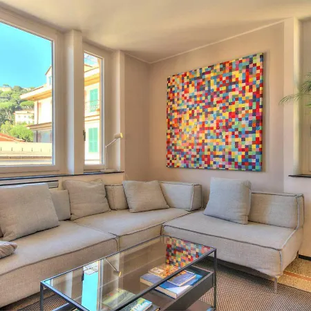 Livin' Portofino Lux *